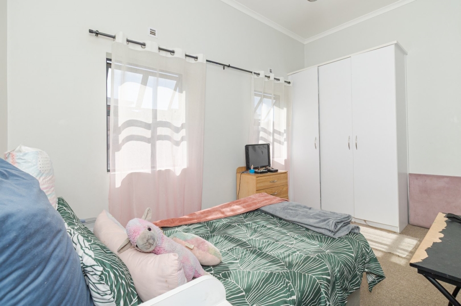 3 Bedroom Property for Sale in Buh Rein Estate Western Cape